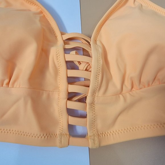 Cupshe Women's Leaves Print Two Piece Bikini Swimsuit Set V Neck Lace Up size M - Picture 8 of 15